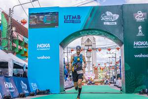 BIB: 5004
                            <button type="button" onclick="openModal(21764949)" class="btn btn-primary btn-sm float-right btn-popup" data-toggle="modal" data-target=".modal-high-quality">
                        <i class="fas fa-shopping-cart"></i> Add to Cart
                    </button>
                                            <button type="button" onclick="isThisMe(21764949, true)" class="btn btn-success btn-sm float-right btn-popup btn-isme hidden" data-toggle="tooltip" data-placement="bottom" title="นี่คือรูปของคุณใช่ไหม คลิกที่นี่เพื่อเอาเข้าอัลบั้ม">
                        <i class="fas fa-plus"></i> Add to album
                    </button>
                    <button type="button" onclick="isThisMe(21764949, false)" class="btn btn-warning btn-sm float-right btn-popup btn-isnotme hidden">
                        <i class="fas fa-ban"></i> Remove from album
                    </button>